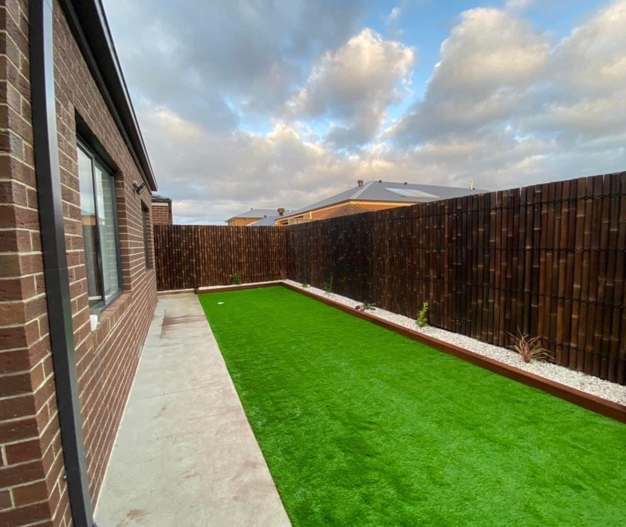 Auzzie Turf - Clyde North, Artificial Grass Supplier in Melbourne