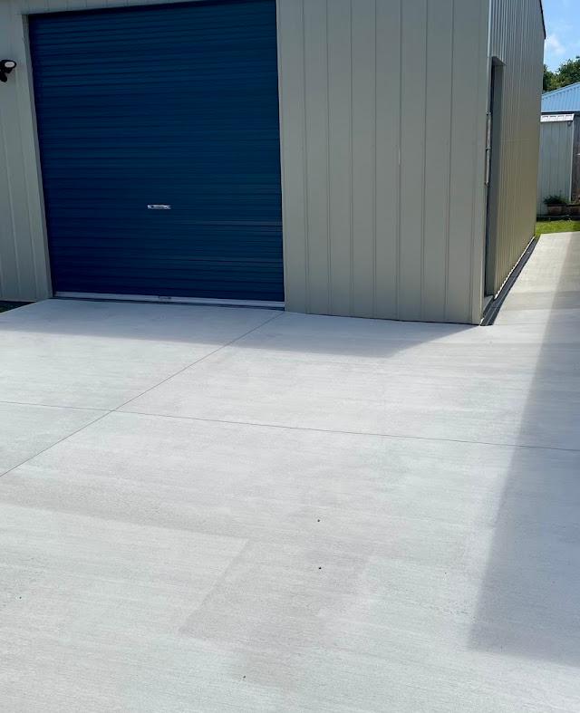 COMPLETE CONCRETE + COVERINGS