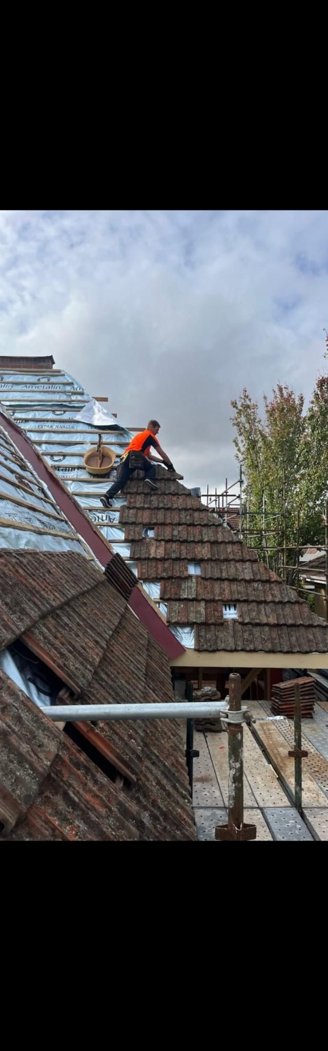Cromwell Roofing
