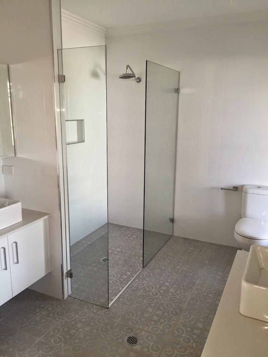 CUSTOM BUILT WARDROBES
