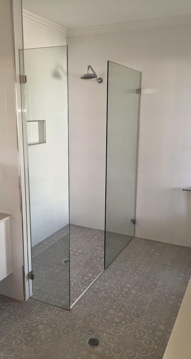 CUSTOM BUILT WARDROBES