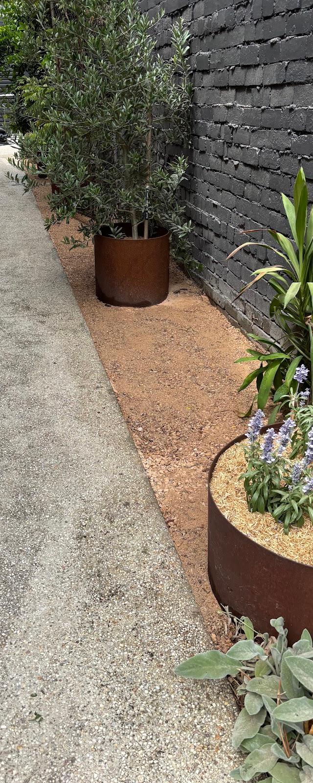 CV Gardening and Landscaping Services