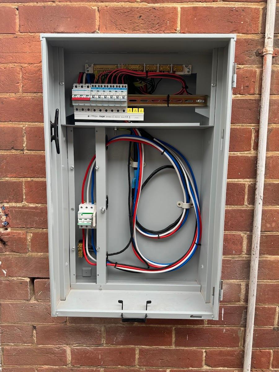 D ELEC Adelaide - Your Local Electrician