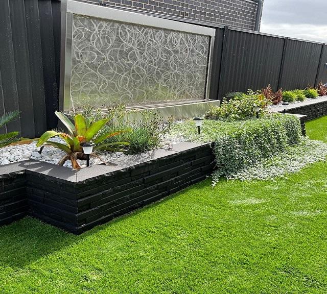 Dirt 2 Dazzle Landscaping. By Sahara Gardens