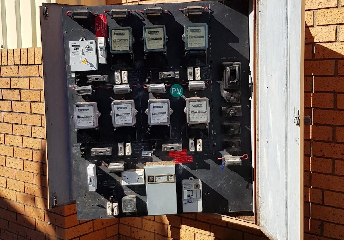 Eli Electrical - Electrician Services & Maintenance