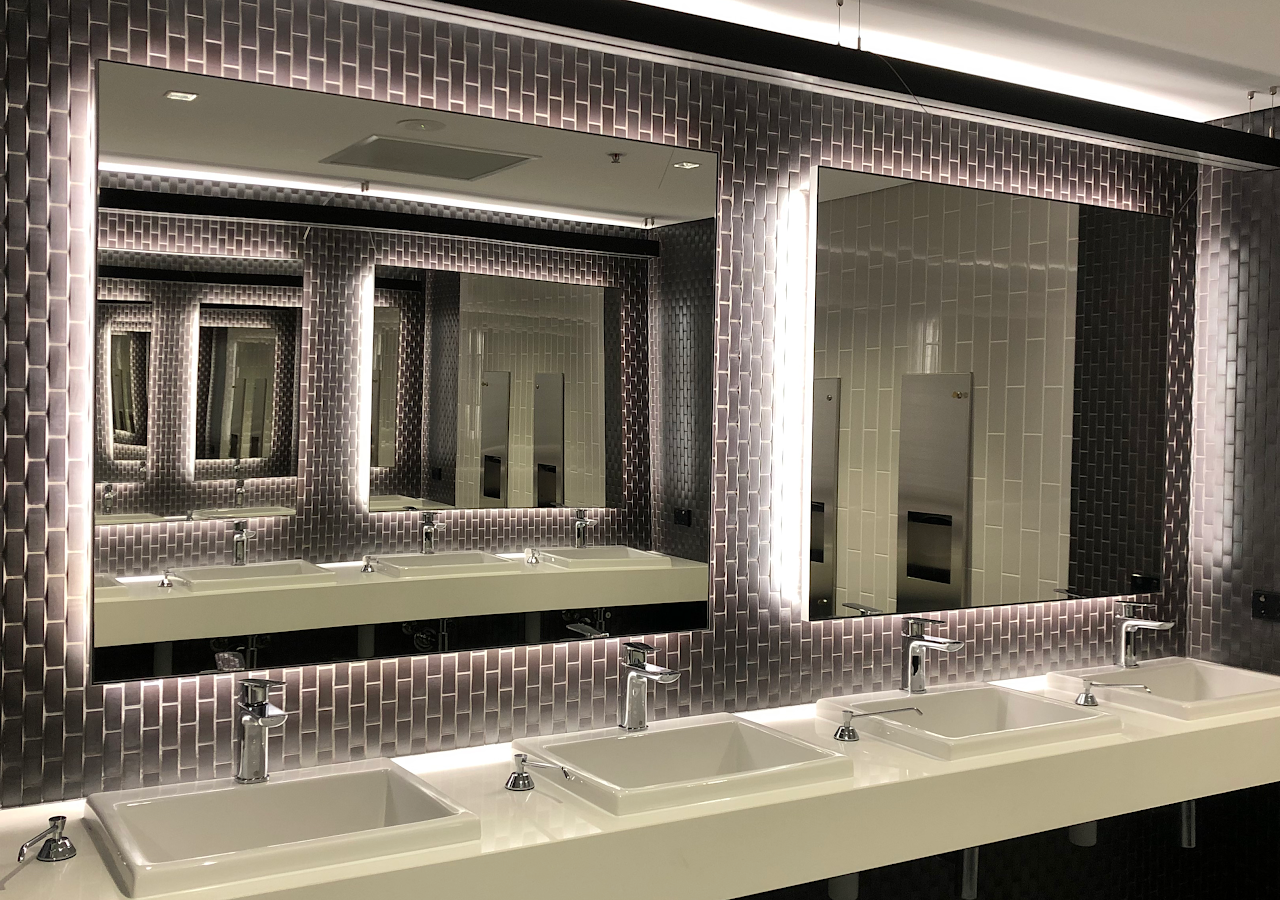Expo Tiling