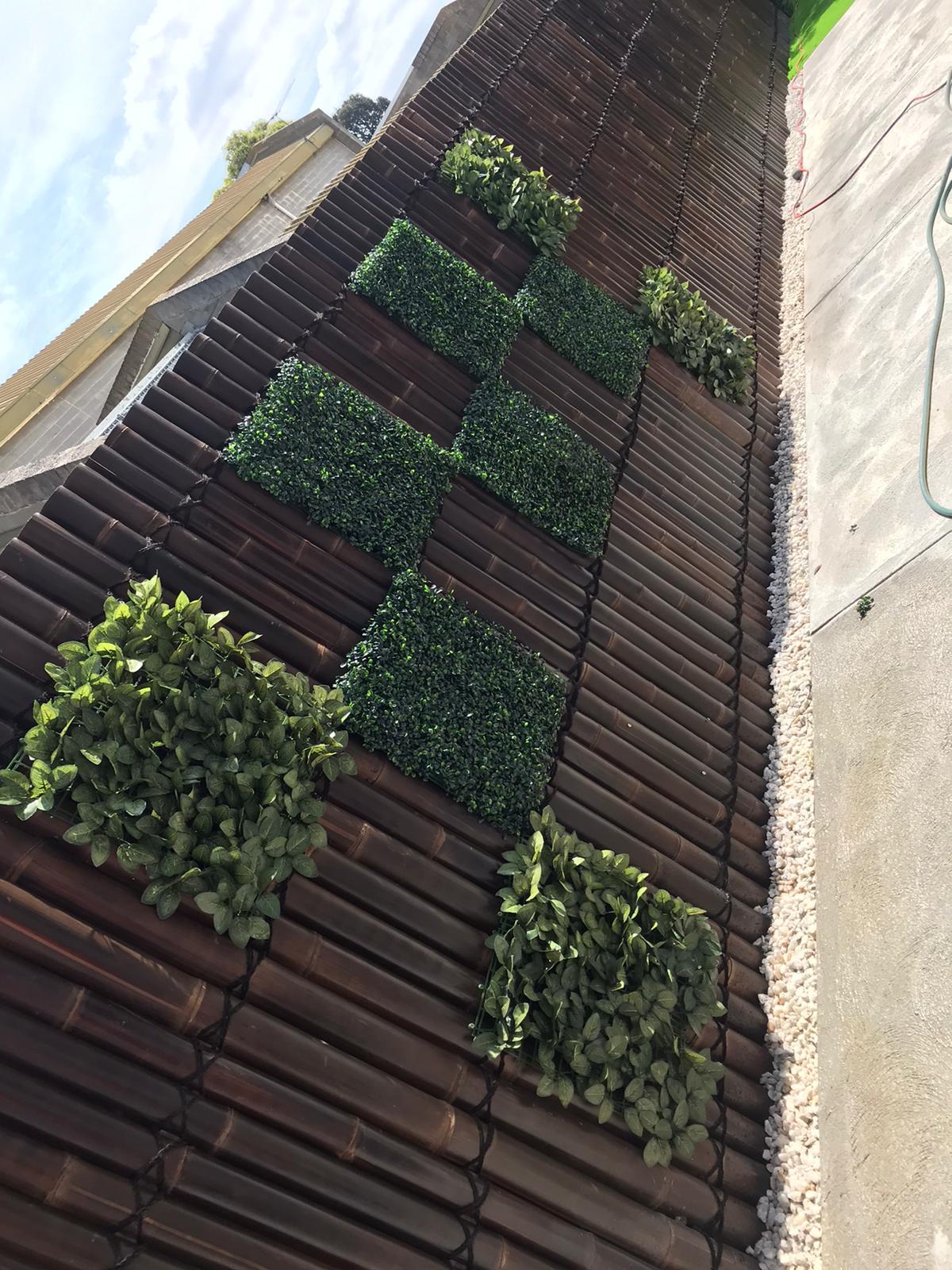 GreensGlow Landscaping and Carpentery PTY LTD