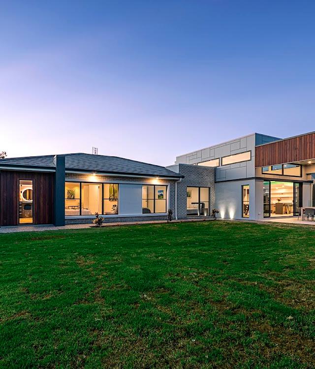 Hughes Elite Builders Pty Ltd