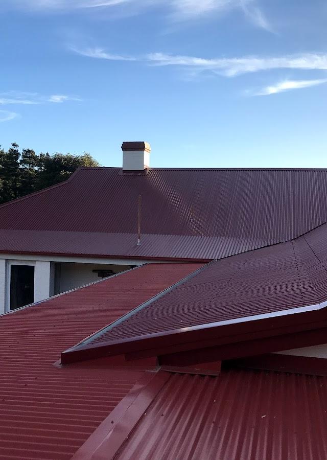 Hurricane Metal Roofing
