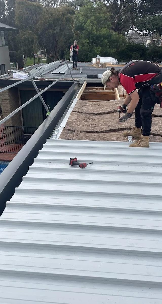 Icon Metal Roofing Contractors