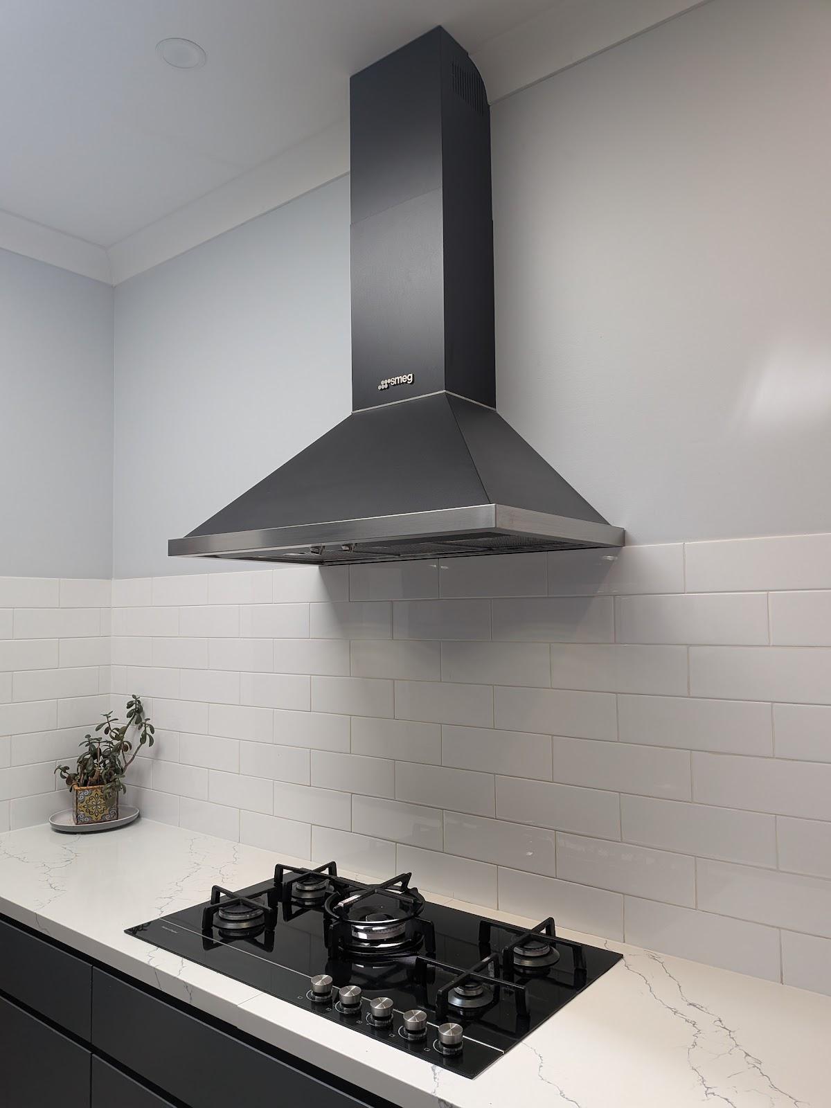 Illawarra Range Hood Installation and Ducting