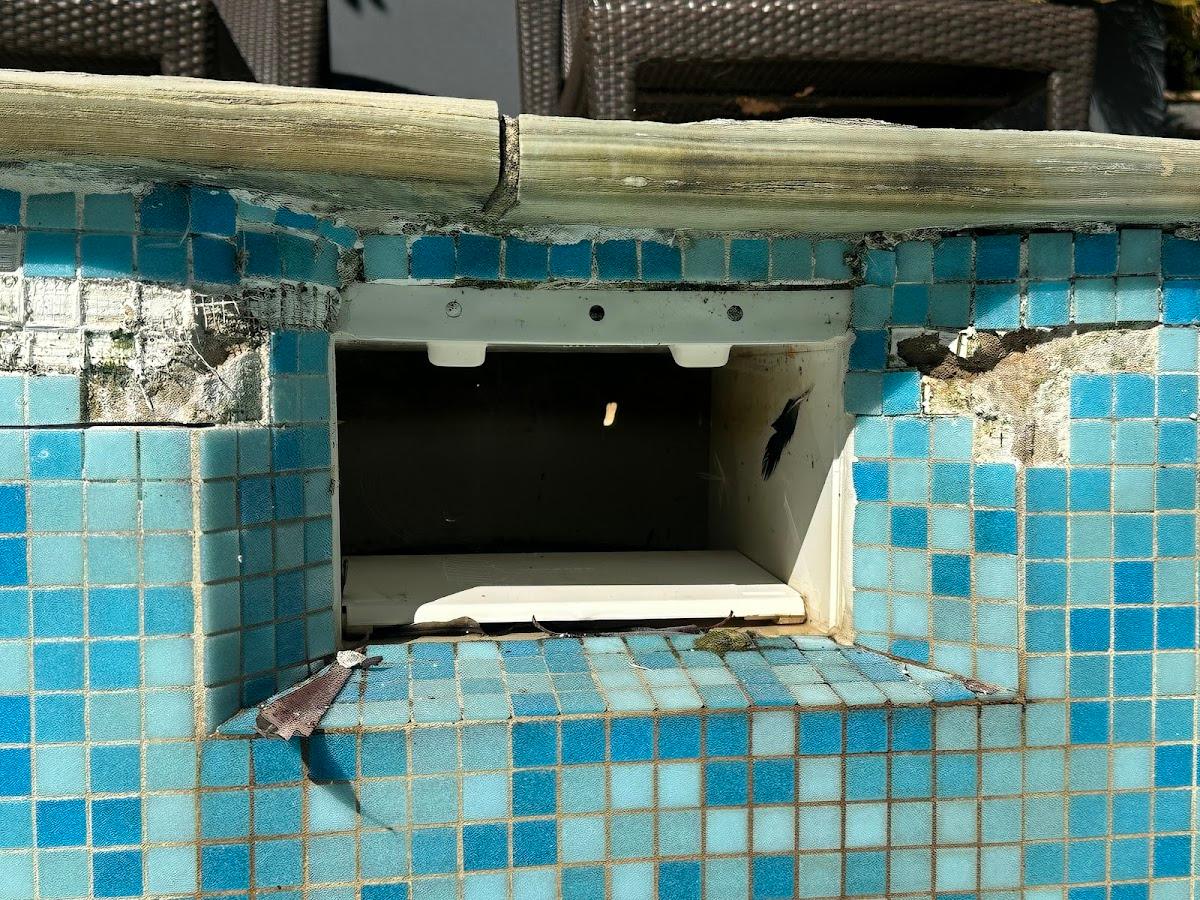 In & Out Tiling Projects
