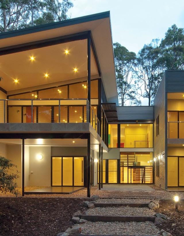 J J & S A Roberts Constructions
