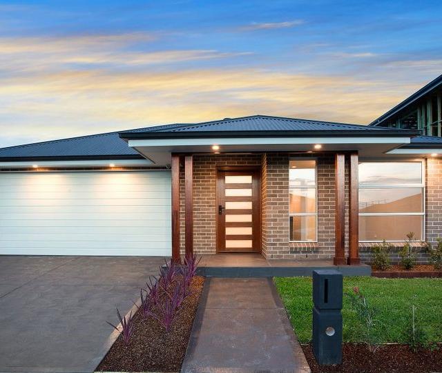 Jasdan Custom Homes
