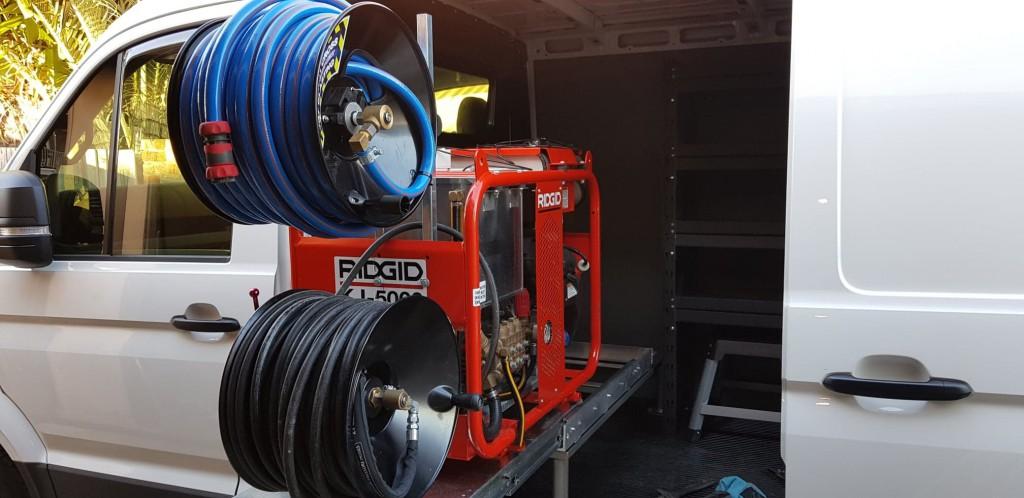 JP PLUMBING & CO PTY LTD