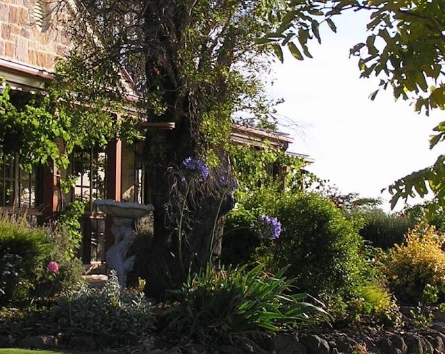 Ketina Park Gardens and Landscapes