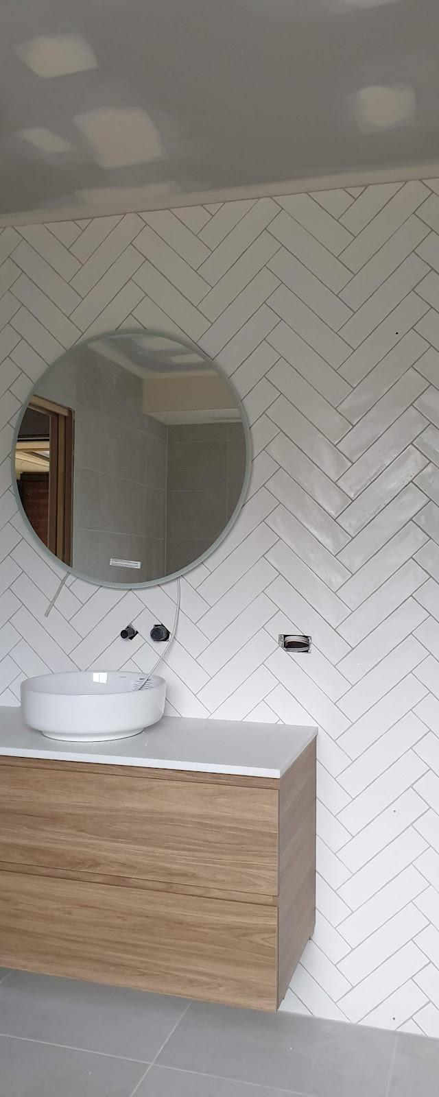 KING TILE
