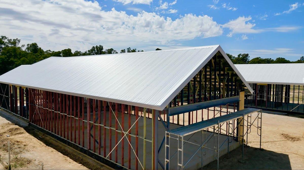 LK Roofing & Contracting