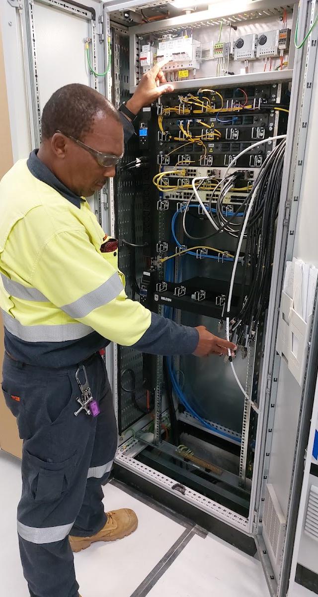 LOUVIE ELECTRICAL SOLUTIONS