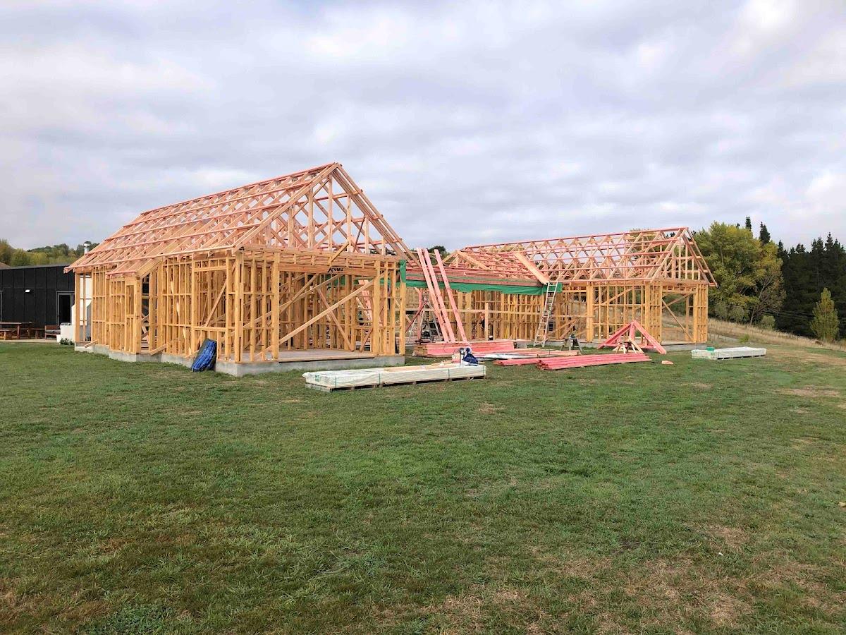 MCM McIntyre Carpentry & Construction PTY LTD