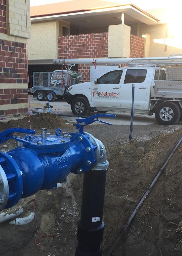 Metrolinx Plumbing and Gas