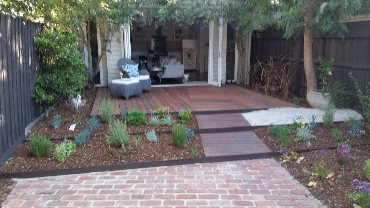 Natural Gardeners
