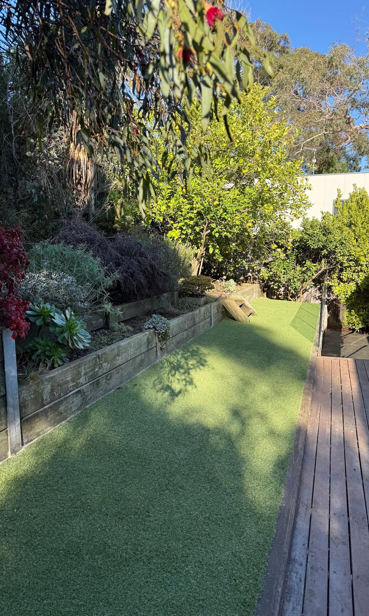 Peninsula Synthetic Grass