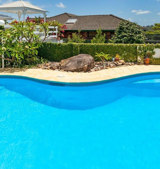 Pool Painters