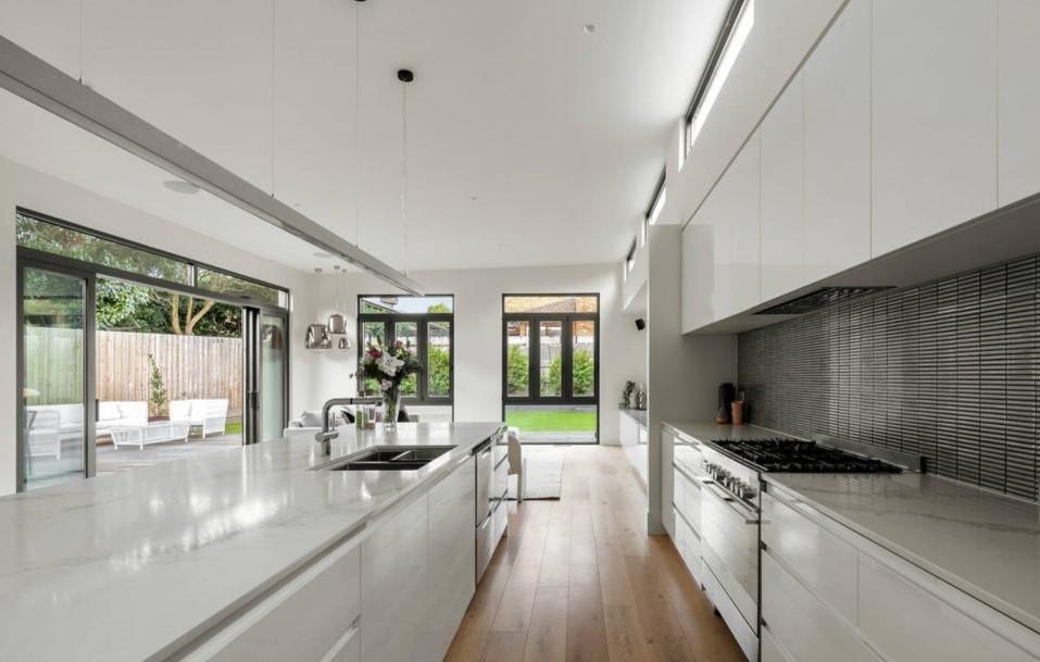 Refresh Renovations Melbourne Inner East - David Kenny
