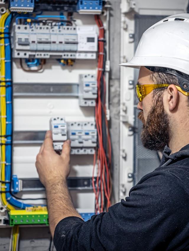Rooz Electrical