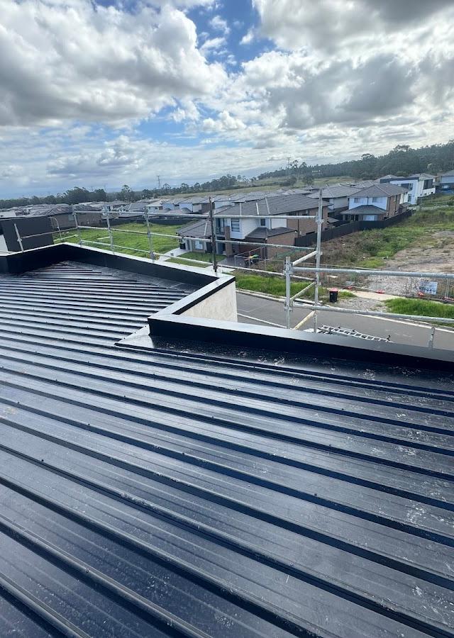 RR ROOFING & CONSTRUCTION PTY LTD