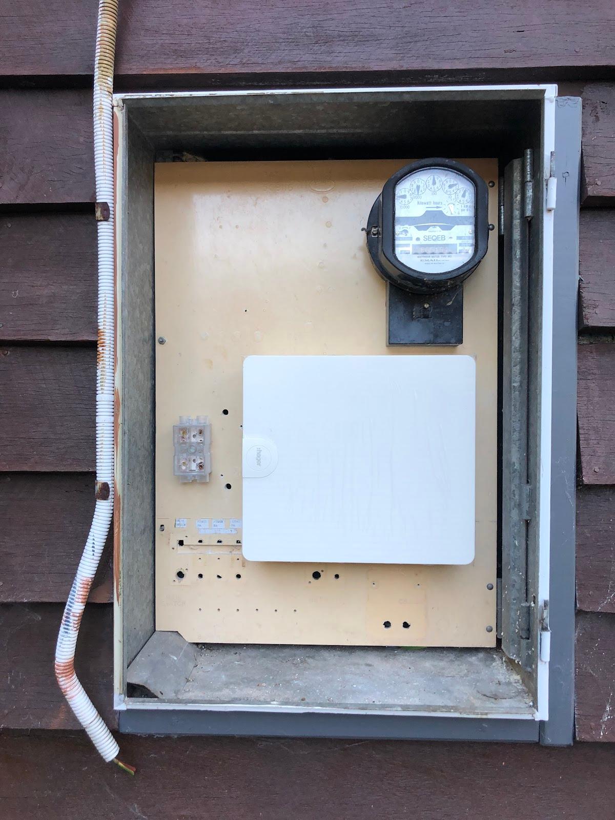Saunders Electrics