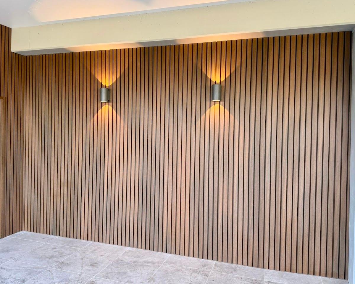 Spark Chamber Electrical
