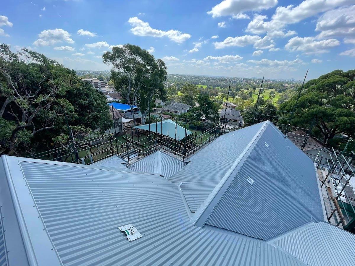 Straight Up Metal Roofing