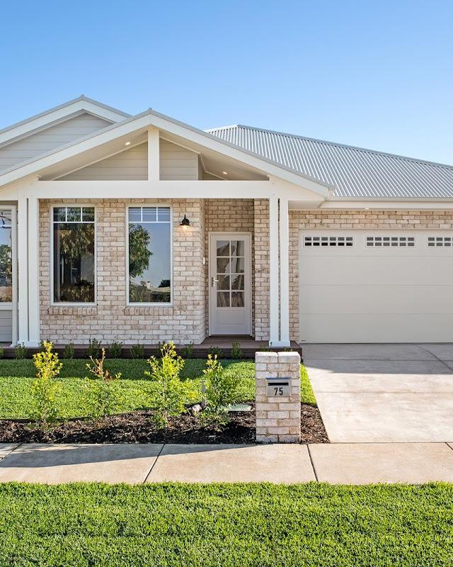 Sundancer Homes Consultation Office
