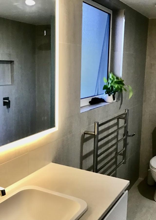 Sunshine Tiling and Design