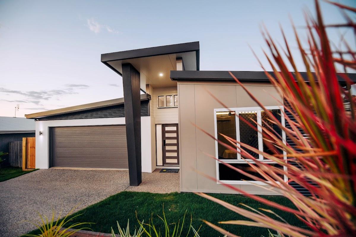Tenheggeler Homes