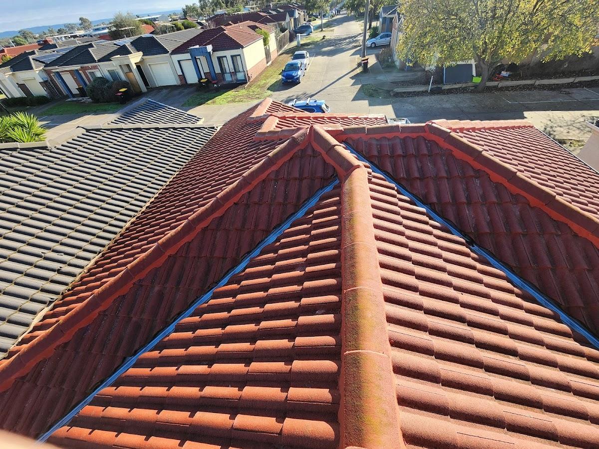 Western Suburbs Jay's Tile Roof Repair & Property Maintenance.